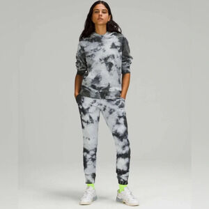 Lululemon Warm Down Jogger *Earth Dye Stone Size 2